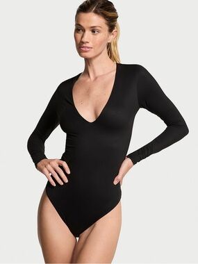 Victoria Sport Black Bodysuit ribbed v neck